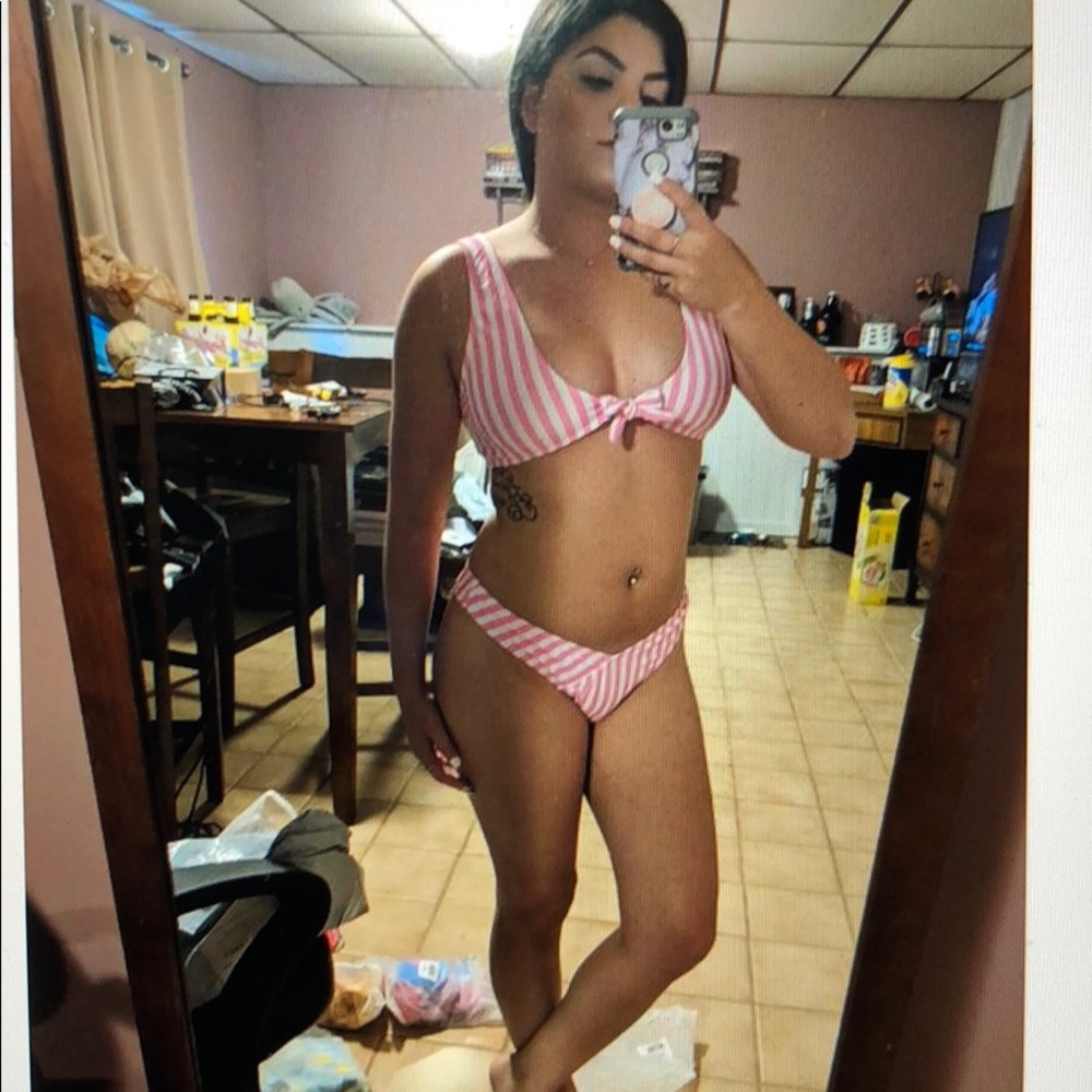 Pretty pink and white bikini NEVER WORN
